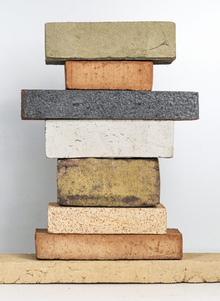Ziegelsteine in vielen Farben und Formen?